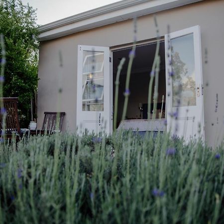 Cornerstone Manor Bed and Breakfast Grahamstown Εξωτερικό φωτογραφία