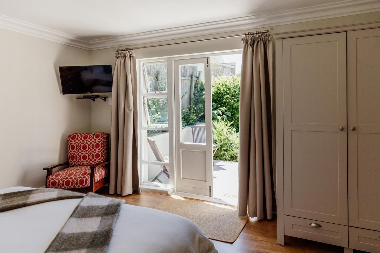 Cornerstone Manor Bed and Breakfast Grahamstown Εξωτερικό φωτογραφία